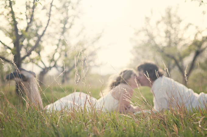 apple orchard engagement | Elizabeth Ann Photography-09
