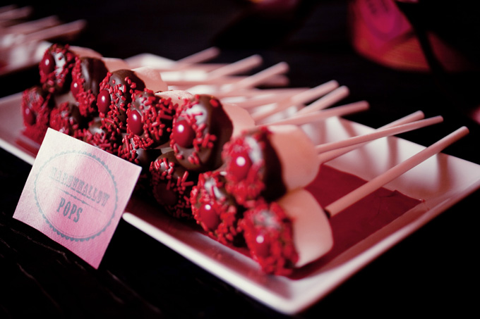 red sports themed wedding | K and K Photography-20