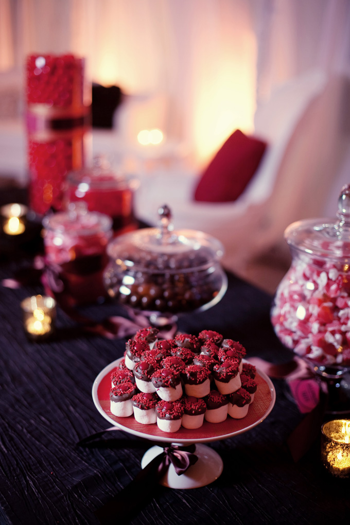 red sports themed wedding | K and K Photography-21