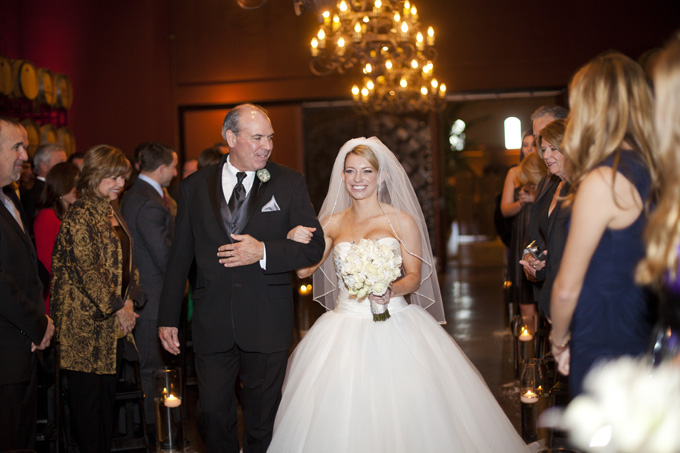 winter vineyard wedding | Danielle Capito Photography-05