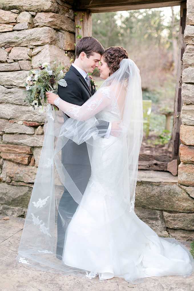 Cozy And Elegant Winter Wedding Glamour And Grace