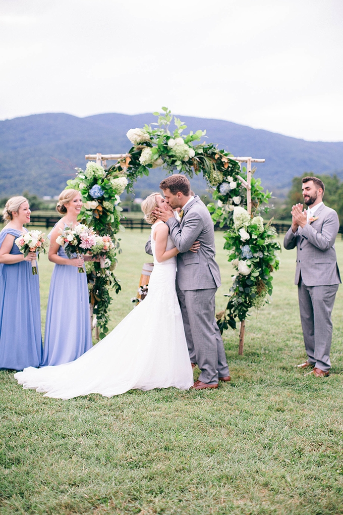 Romantic Charlottesville Vineyard Wedding | Glamour & Grace