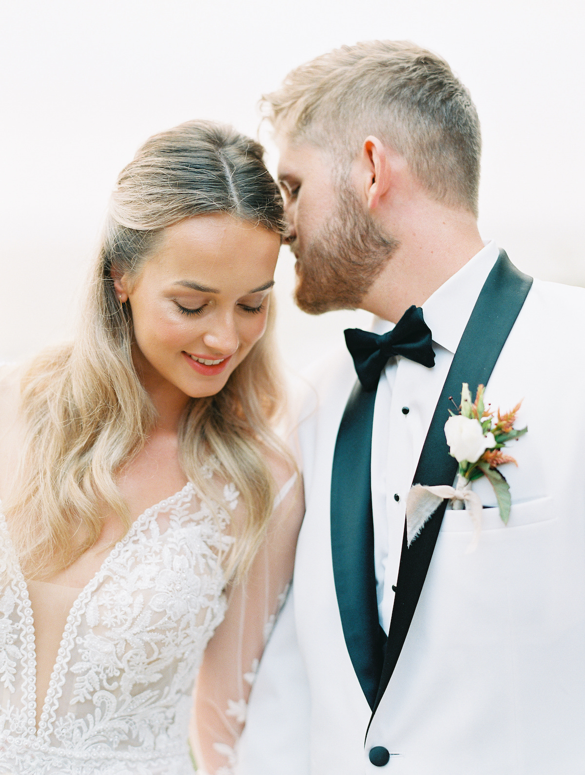 Romantic Coastal Wedding Ideas | Glamour & Grace