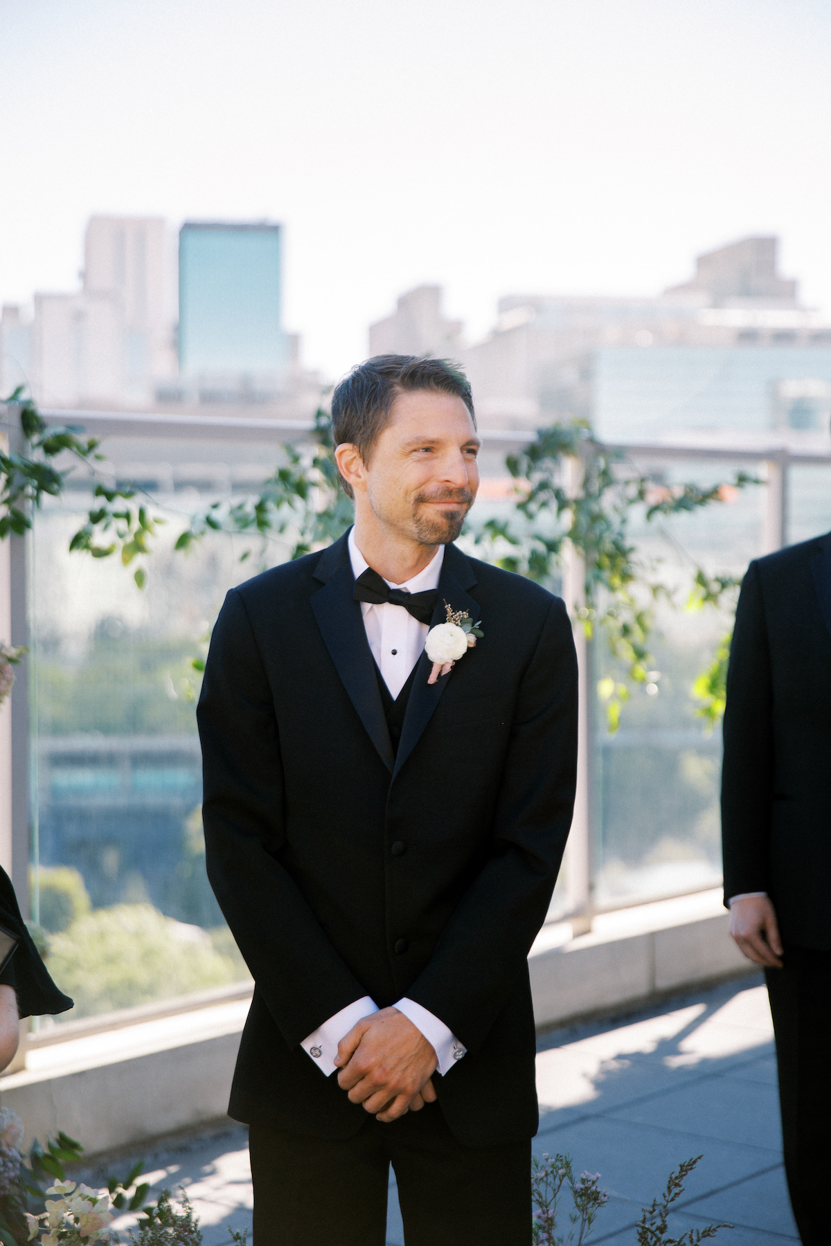 Modern And Chic Atlanta Rooftop Wedding | Glamour & Grace